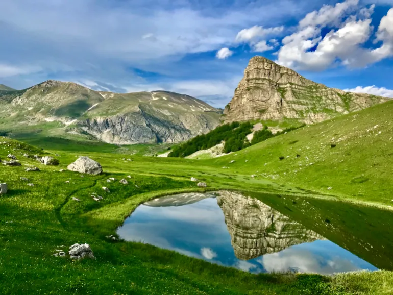 Jagodno jezero Kuk